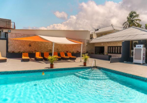 Гостиница Curacao Airport Hotel  Виллемстад